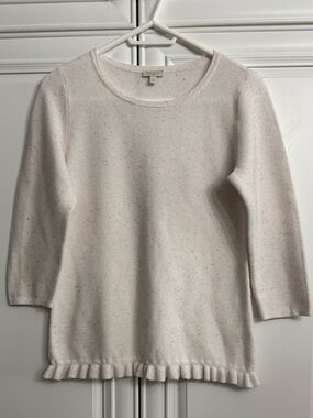 Talbots Factory Size M Cream Speckled Crew-Neck Sweater w/Ruffle Hem 3/4 Sleeves
